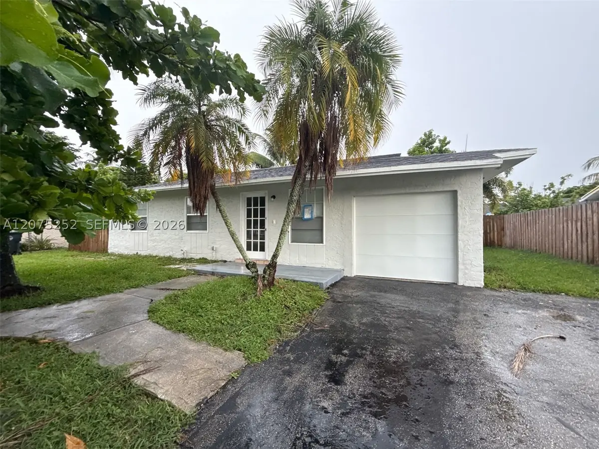 8220 SW 6th St, North Lauderdale, FL 33068 - #1