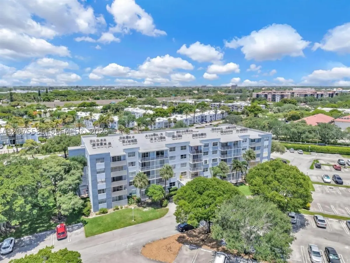 500 Executive Center Dr #3I, West Palm Beach, FL 33401 - #1