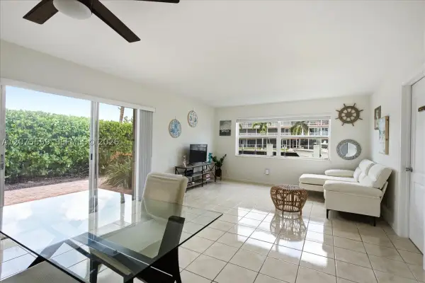 3105 NE 28th St #1B, Fort Lauderdale, FL 33308