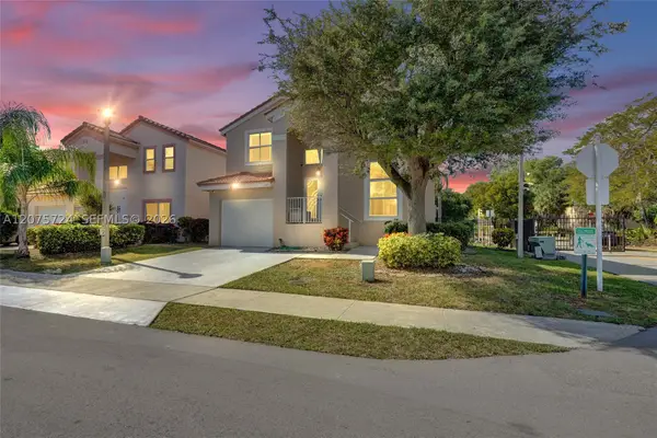2001 Barcelona Ter, Margate, FL 33063