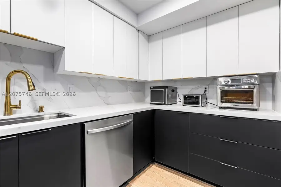 600 Three Islands Blvd #305, Hallandale Beach, FL 33009 - #3