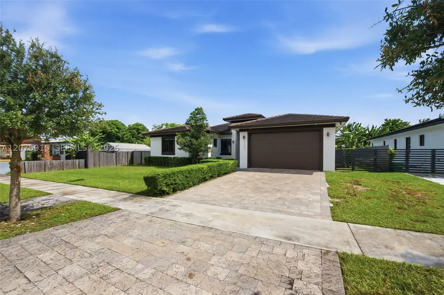 9450 SW 35th St, Miami, FL 33165 - #2