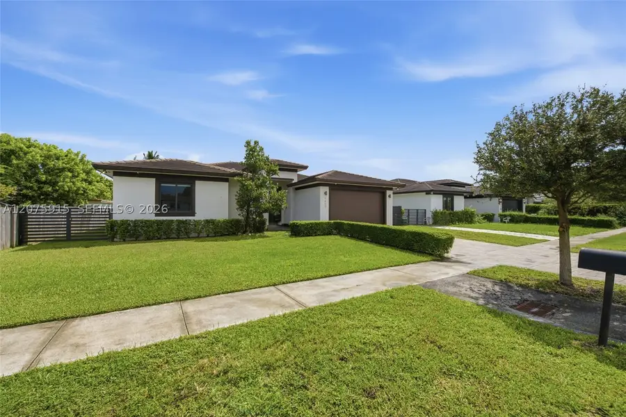 9450 SW 35th St, Miami, FL 33165 - #3