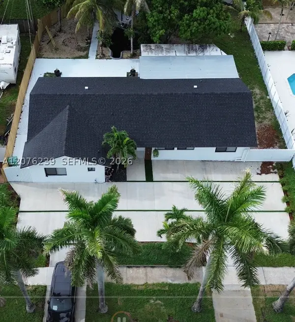 10830 SW 160th St, Miami, FL 33157