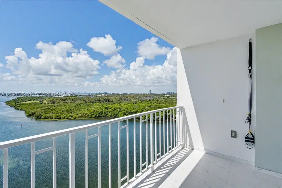 500 Bayview Dr #1924, Sunny Isles Beach, FL 33160 - #3