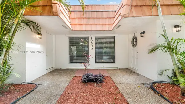 10600 NW 45th St, Coral Springs, FL 33065