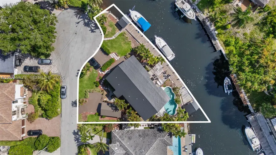 516 NE 6th Ave, Deerfield Beach, FL 33441 - #2
