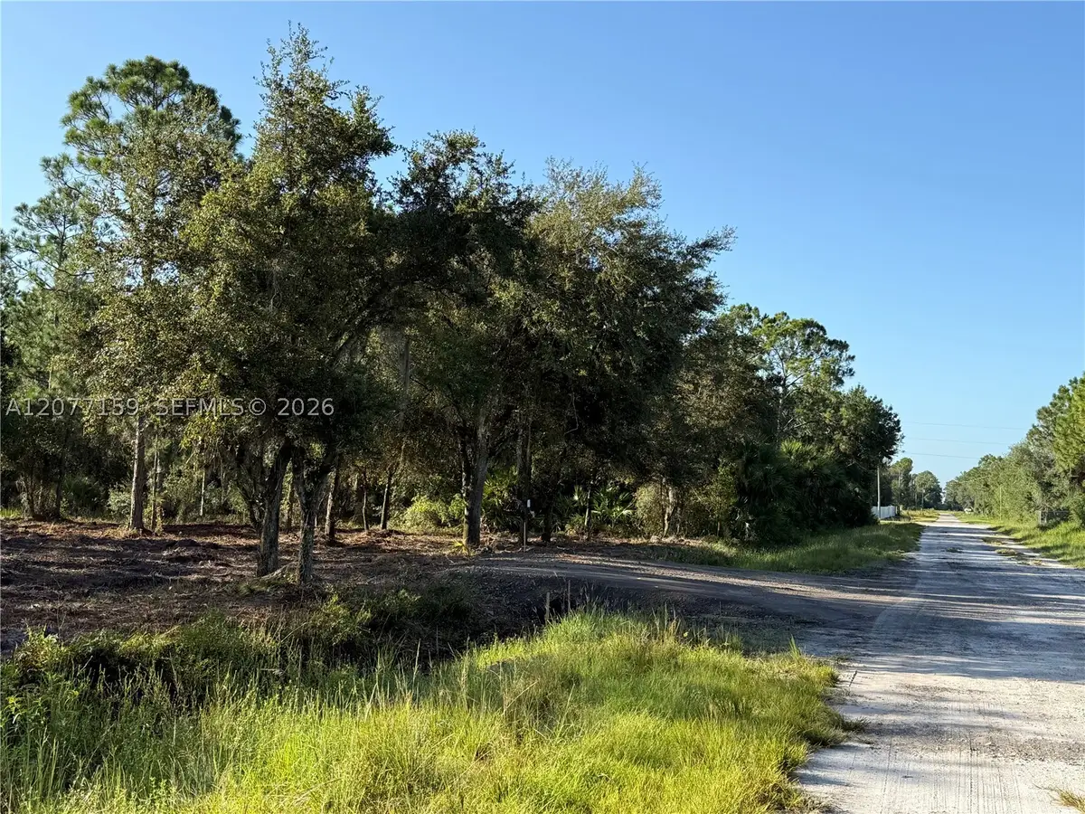 565 S Palomino St, Clewiston, FL 33440 - #1