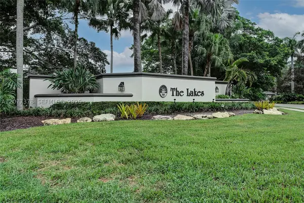 113 W Bayridge Dr, Weston, FL 33326
