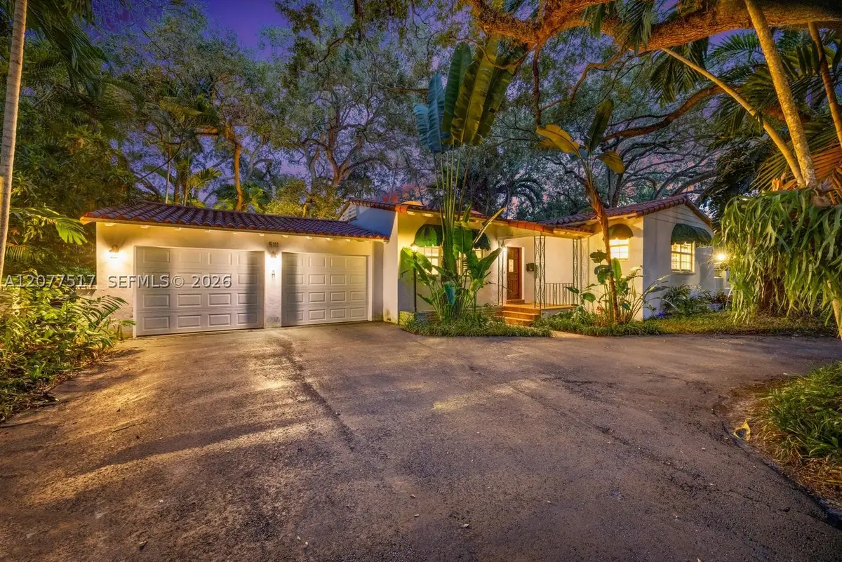 5111 Maggiore St, Coral Gables, FL 33146 - #1