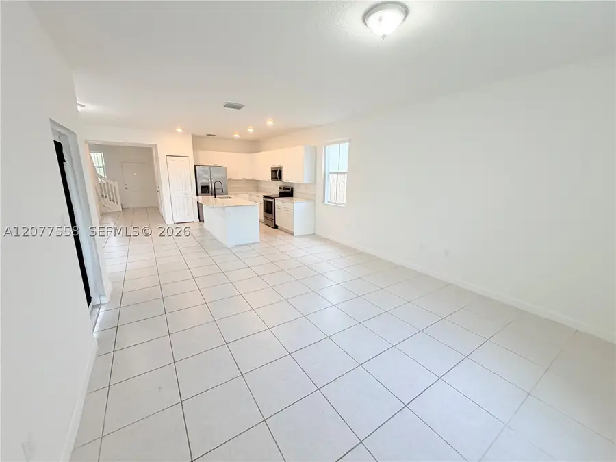 2405 NW 131st Cir, Miami, FL 33167 - #2