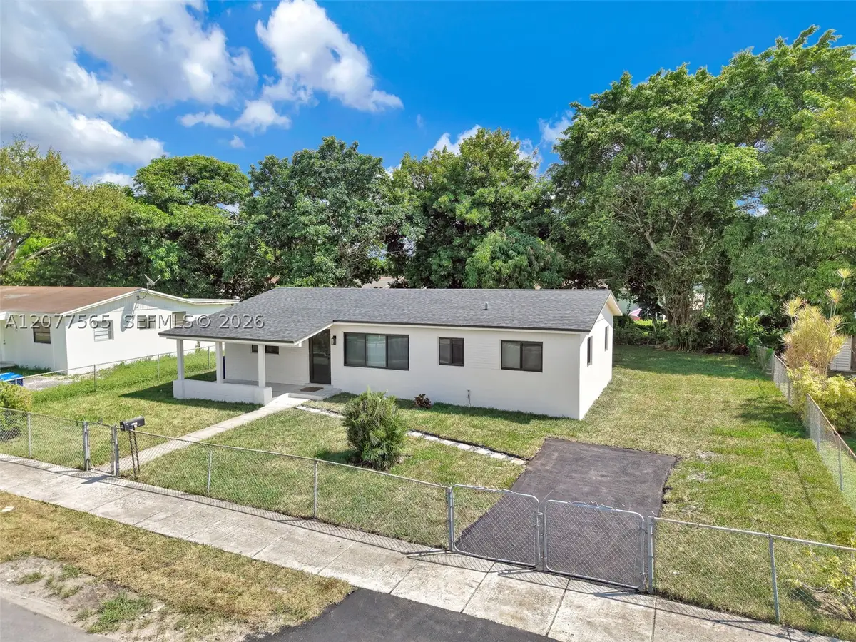 2470 NW 179th St, Miami Gardens, FL 33056 - #1