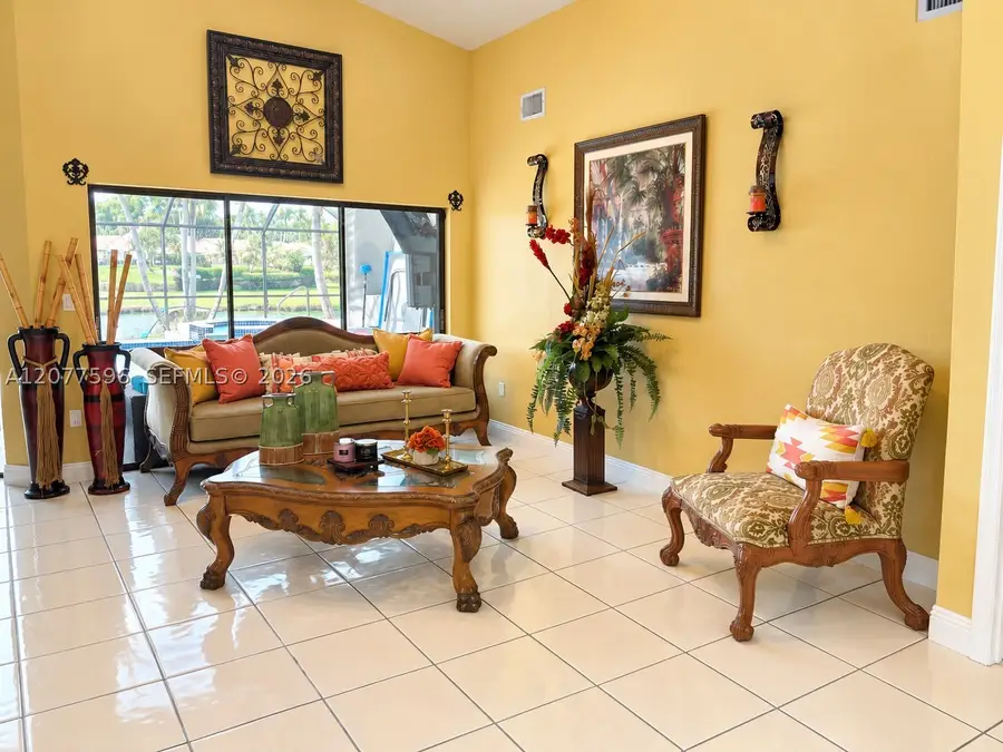 14629 Glencairn Rd, Miami Lakes, FL 33016 - #3