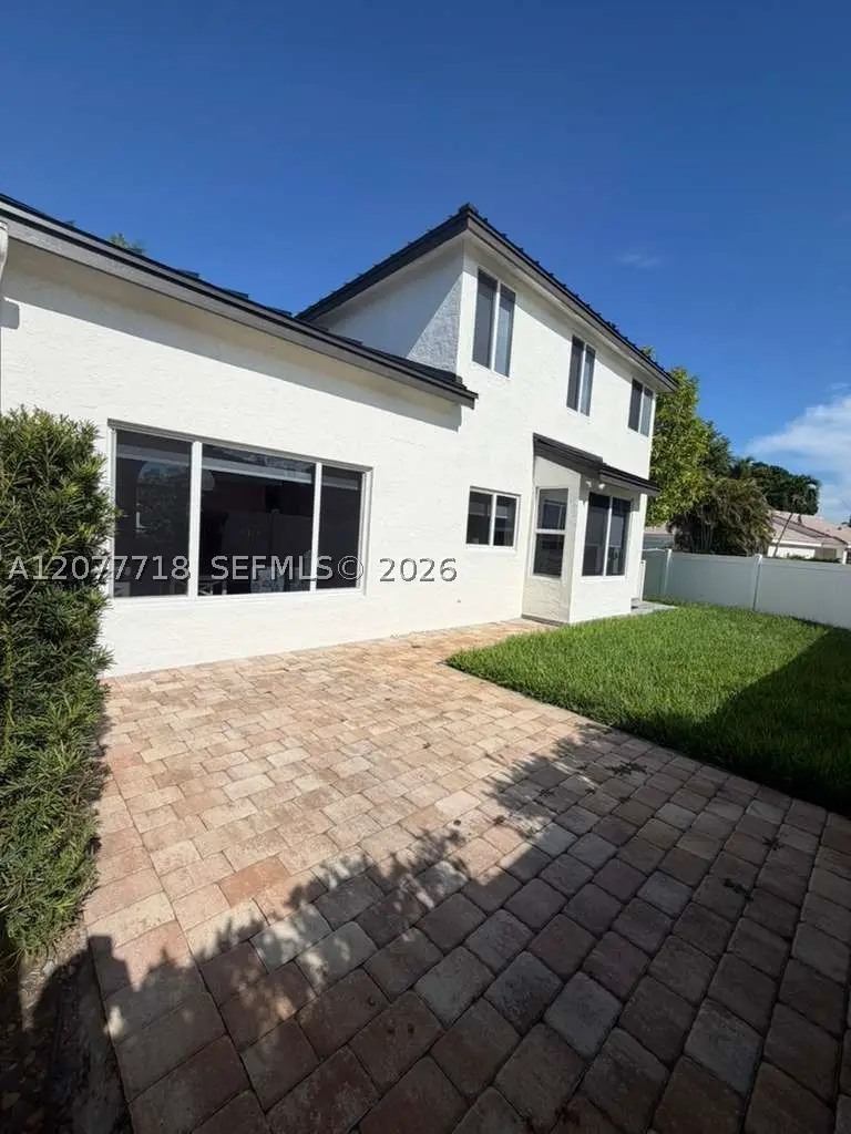 1920 NW 182nd Ter, Pembroke Pines, FL 33029 - #3