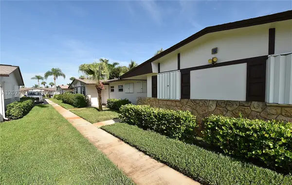 2971 Crosley Dr W #F, West Palm Beach, FL 33415