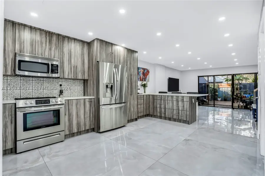 3321 Simms St #13B, Hollywood, FL 33021 - #2