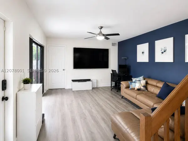 1200 SW 118th Ter #1200, Davie, FL 33325