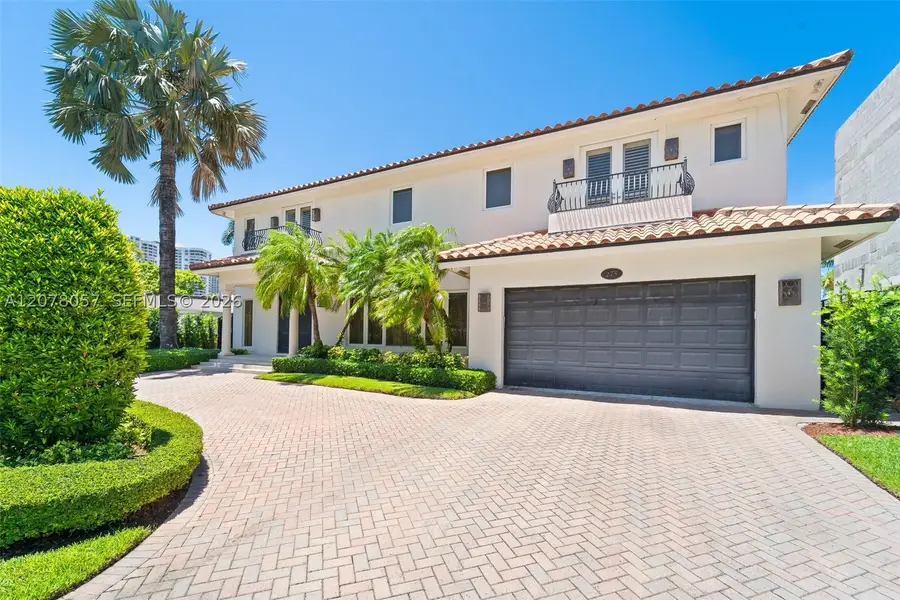 275 189th Ter, Sunny Isles Beach, FL 33160 - #3