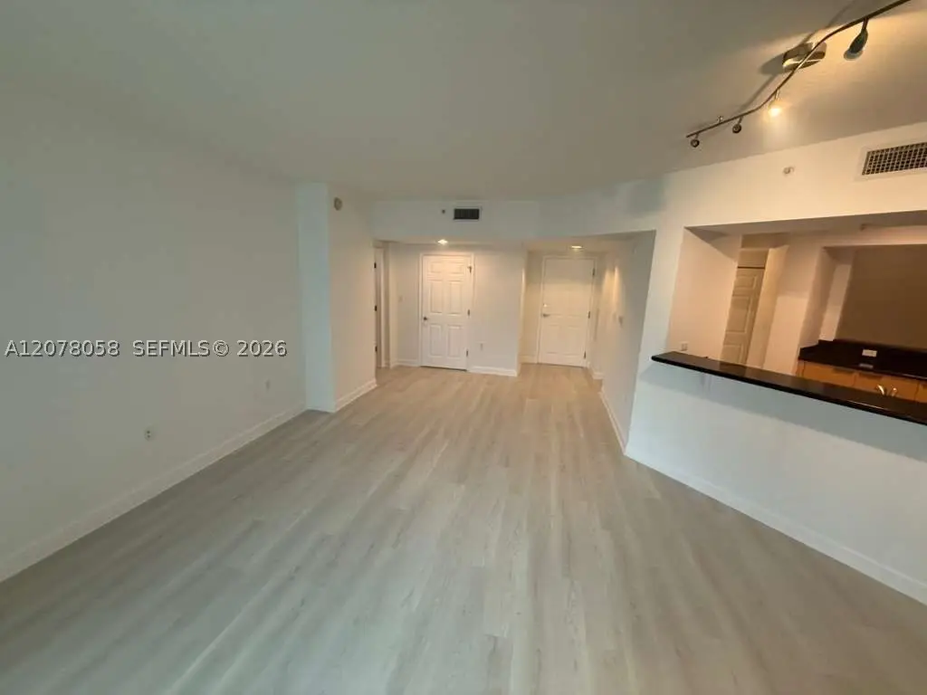 140 S Dixie Hwy #816, Hollywood, FL 33020 - #1