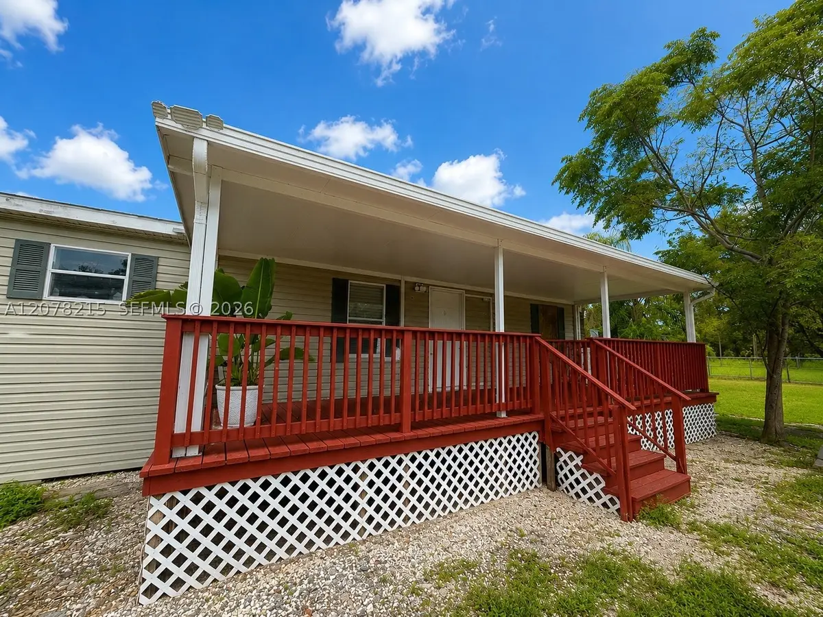 120 S Nogal St, Clewiston, FL 33440 - #1