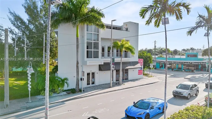 2500 Wilton Dr, Wilton Manors, FL 33305 - #3