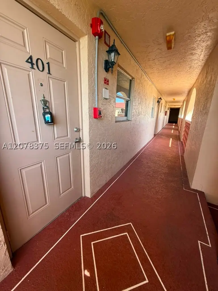 3261 Holiday Springs Blvd #401, Margate, FL 33063 - #2