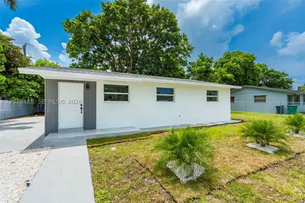 655 SW 6th Ter, Florida City, FL 33034