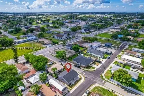 655 SW 5th St, Homestead, FL 33030 - #3