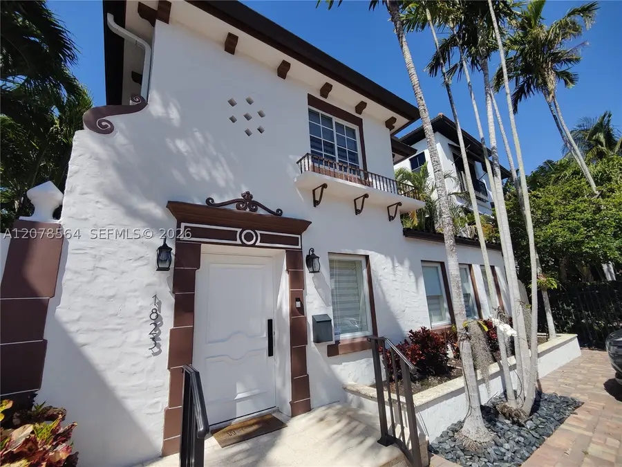 1823 S Bayshore Ln, Miami, FL 33133 - #3
