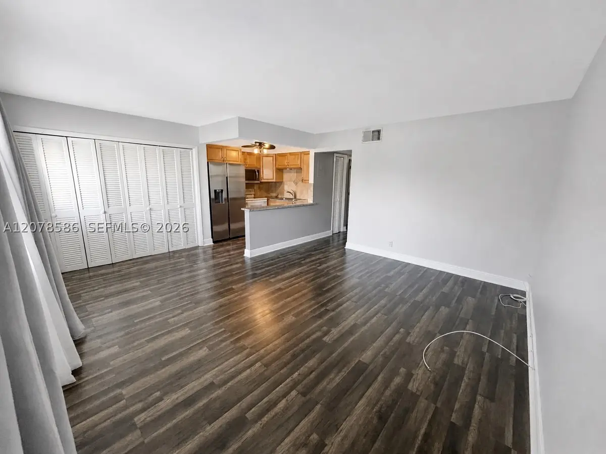4050 NE 12th Ter #11-1, Oakland Park, FL 33334 - #1