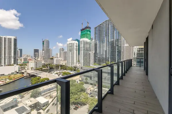 88 SW 7th St #1511, Miami, FL 33130