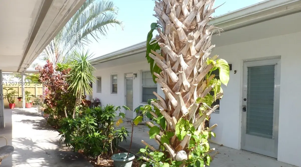 1746 N 3rd Ave N #3, Lake Worth, FL 33460 - #1