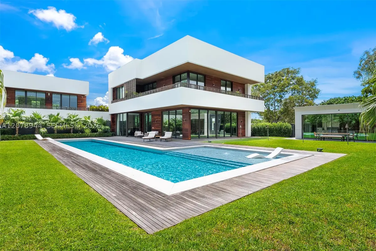 9860 NE 5th Ave Rd, Miami Shores, FL 33138 - #1