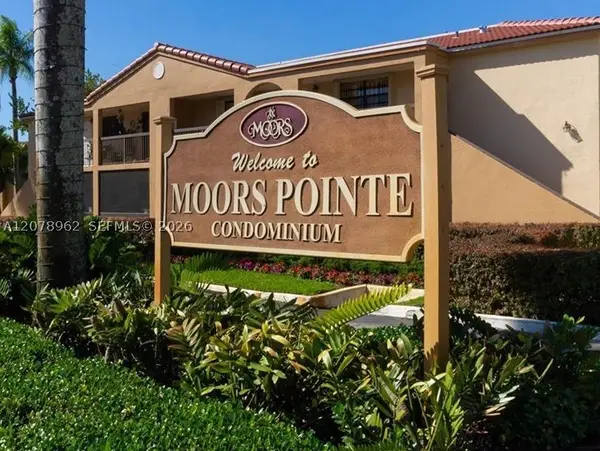18290 Mediterranean Blvd #7-5, Hialeah, FL 33015