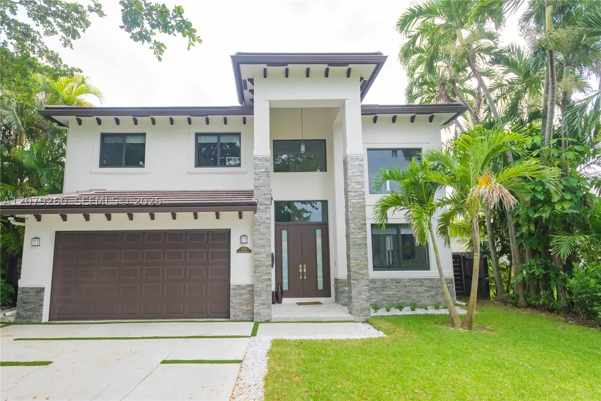 5778 SW 33rd St, Miami, FL 33155 - #1