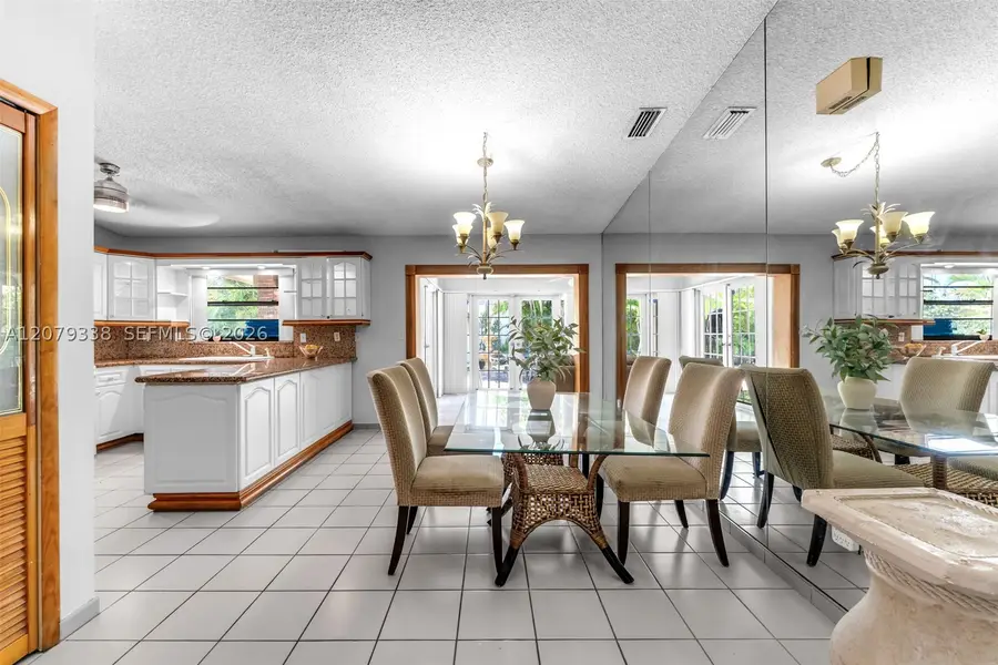 13706 SW 14th St, Miami, FL 33184 - #3