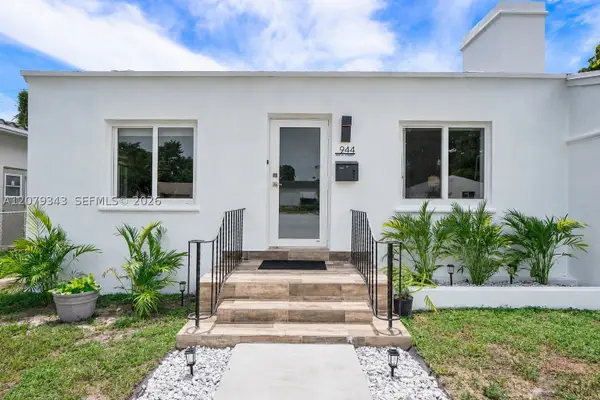 944 NW 47th St, Miami, FL 33127
