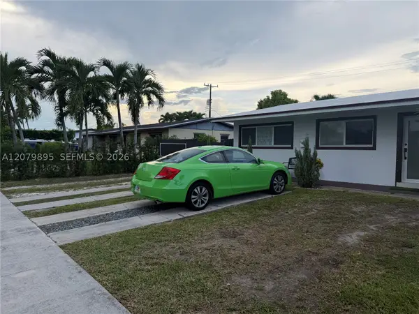 10411 SW Sw 51st St, Miami, FL 33165
