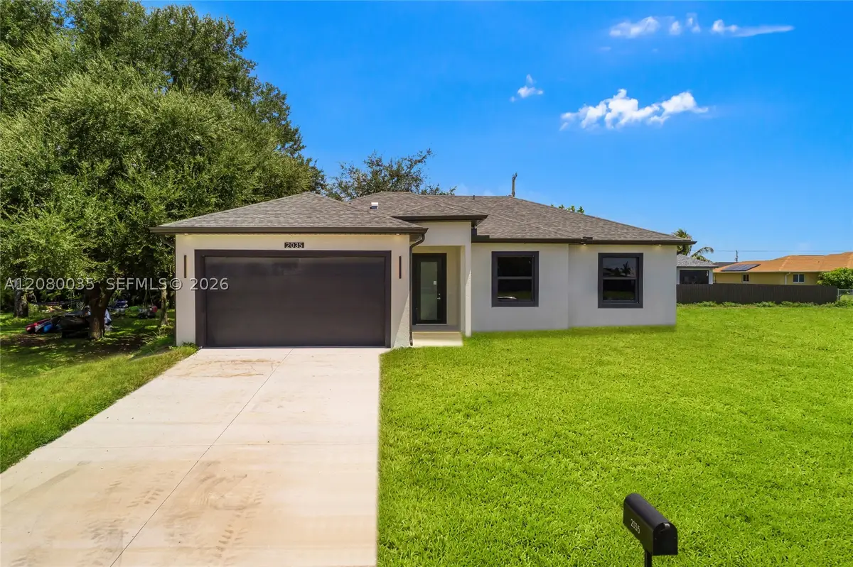 2035 NE 9th Ave, Cape Coral, FL 33909 - #1