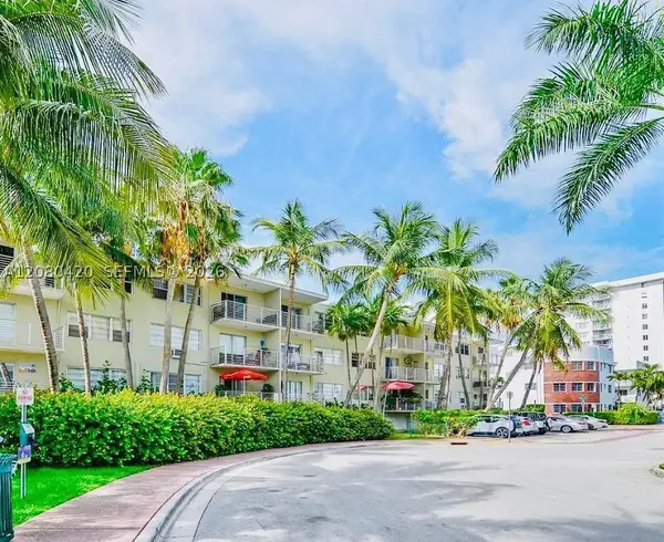 1441 Lincoln Rd #214, Miami Beach, FL 33139