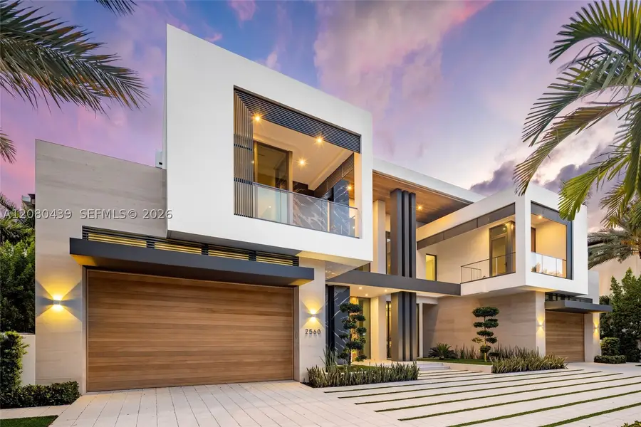 2560 Del Lago Dr, Fort Lauderdale, FL 33316 - #3