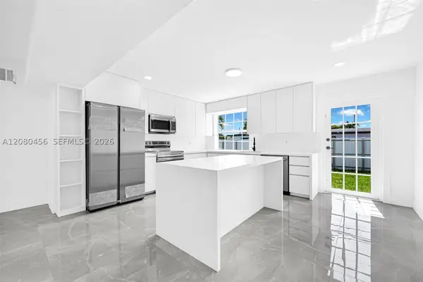 4040 SW 108th Ave, Miami, FL 33165