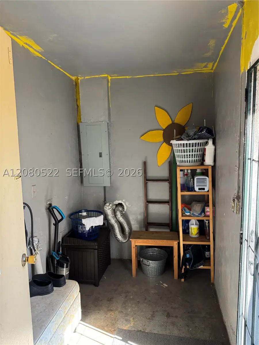 1075 NW 100th St, Miami, FL 33150 - #2