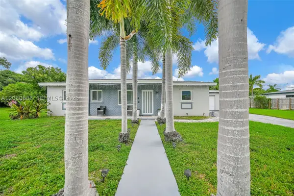 15400 SW 297th Ter, Homestead, FL 33033
