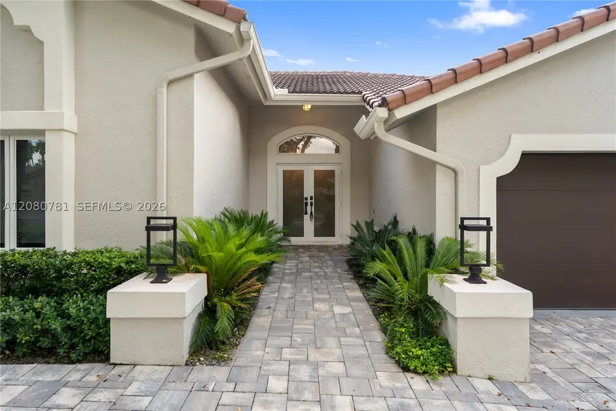 1900 Lakeshore Dr, Weston, FL 33326 - #3