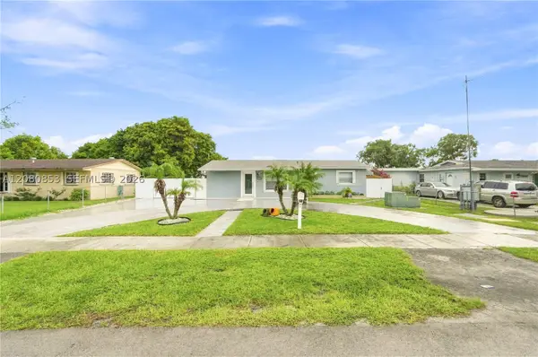 4111 NW 203rd Ln, Miami Gardens, FL 33055
