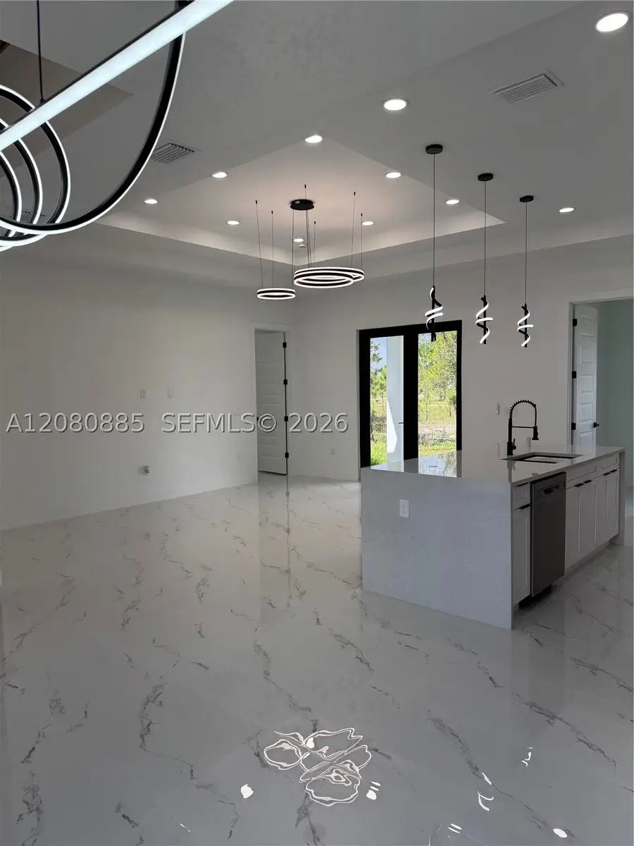 842 Nina Ave, Lehigh Acres, FL 33974 - #2