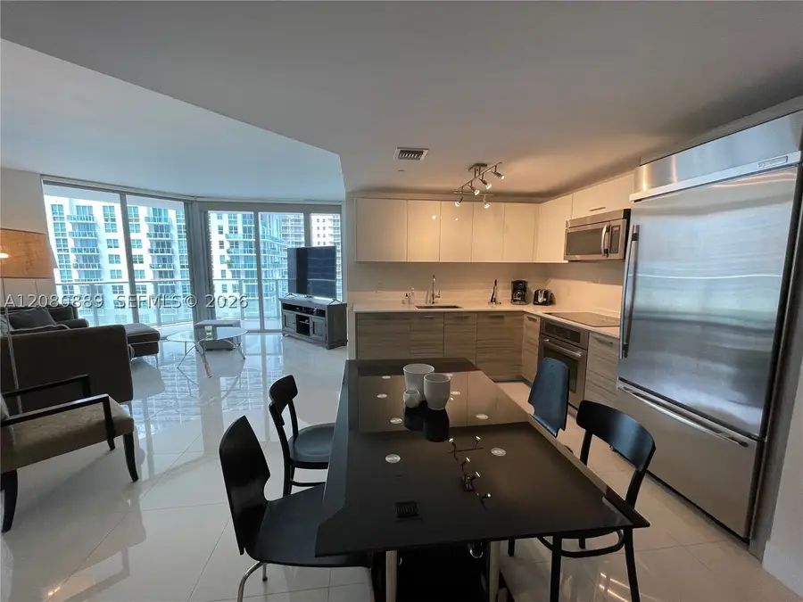 1300 Brickell Bay Dr #2010, Miami, FL 33131 - #3