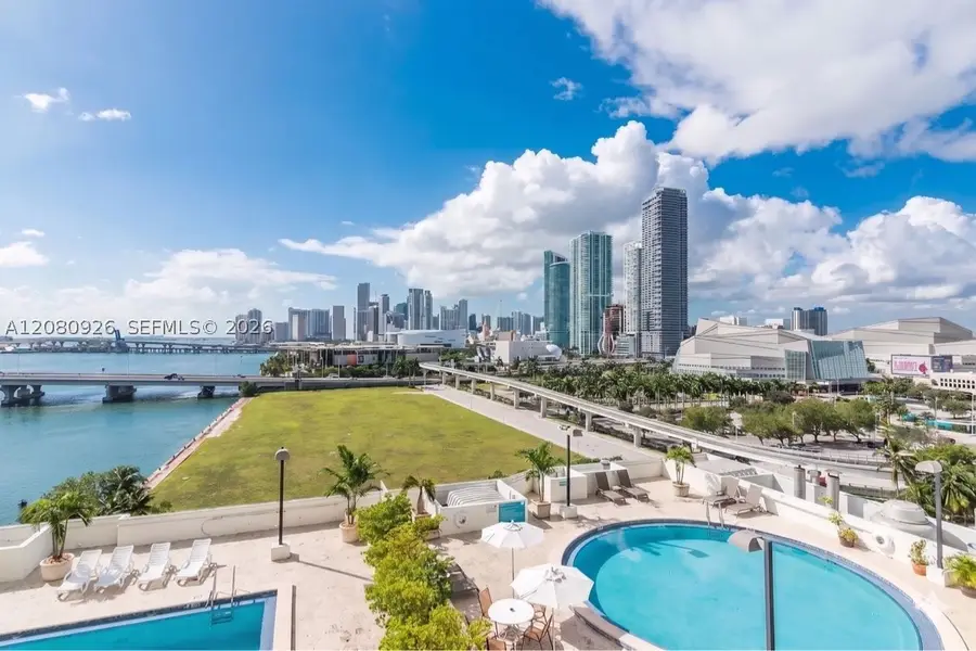 555 NE 15th St #11J, Miami, FL 33132 - #2