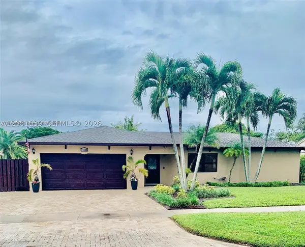 11525 SW 54th St, Cooper City, FL 33330